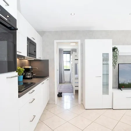 Apartment Haus Titania 2 Groemitz