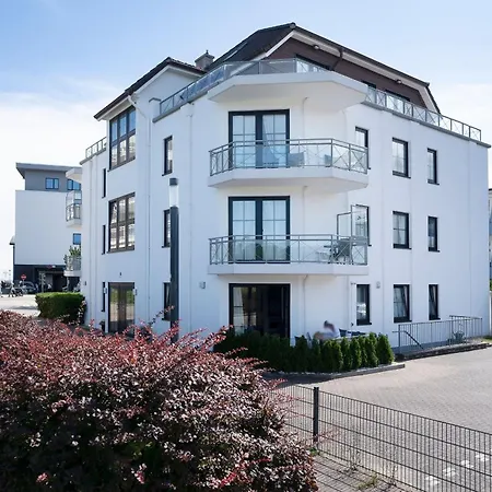 Haus Titania 2 * Groemitz